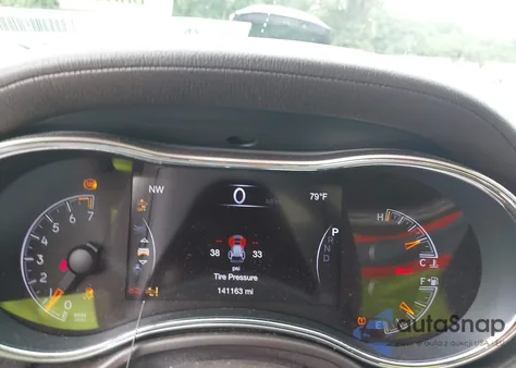 2017 Jeep Grand Cherokee Overland 4X2 from USA, damaged, VIN 1C4RJECG5HC708717